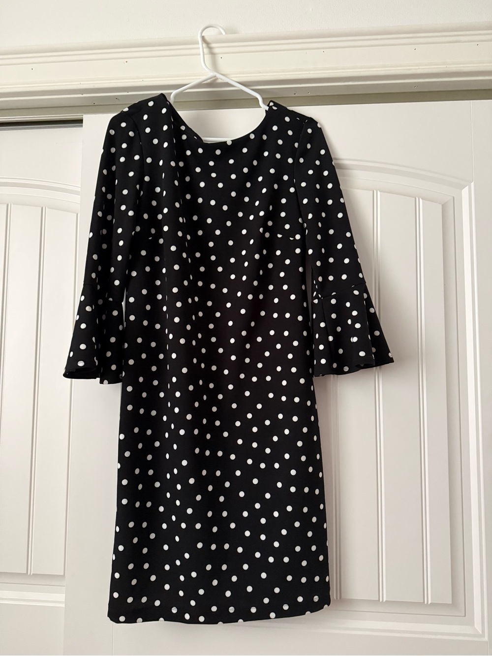 Liz Claiborne Black Polka Dot Bell-Sleeve Shift Dress